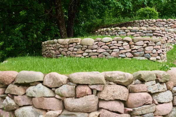 Stones And Green Grass Front Yard Landscape Desi 2025 03 16 20 03 34 Utc Scaled 1